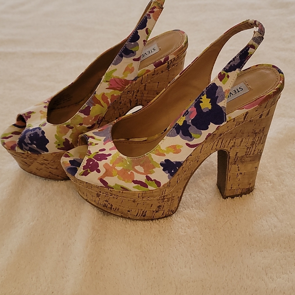 Steve Madden Genny Floral Cork Platforms 6.5